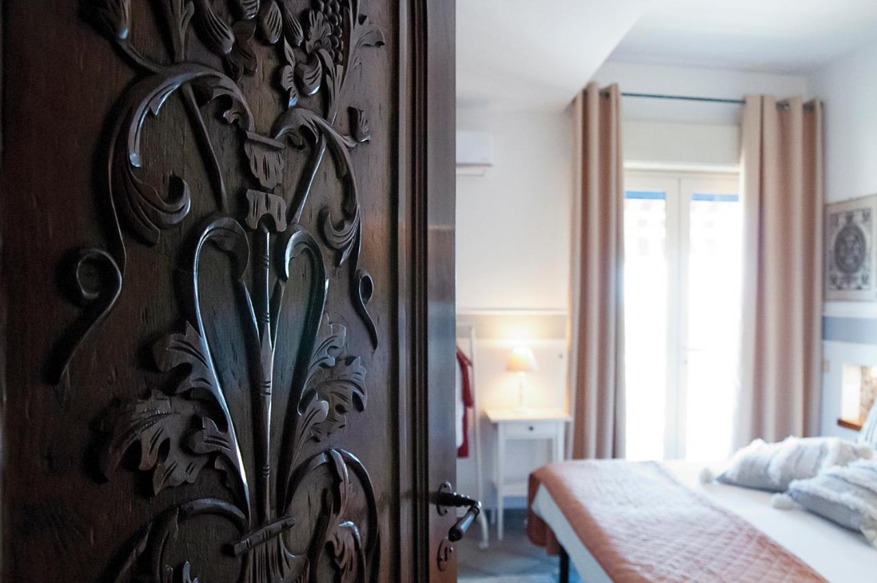 Attico Rooms Giardini-Naxos Exterior foto